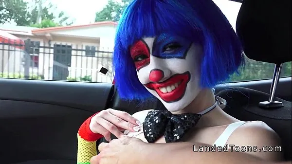 Store Clown teen fucking outdoor pov videoer i alt