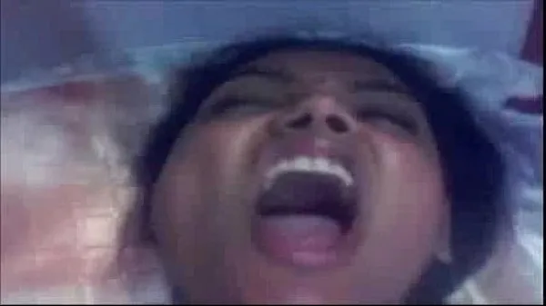बड़े Indain Girl masturbating with vicious expressions कुल वीडियो