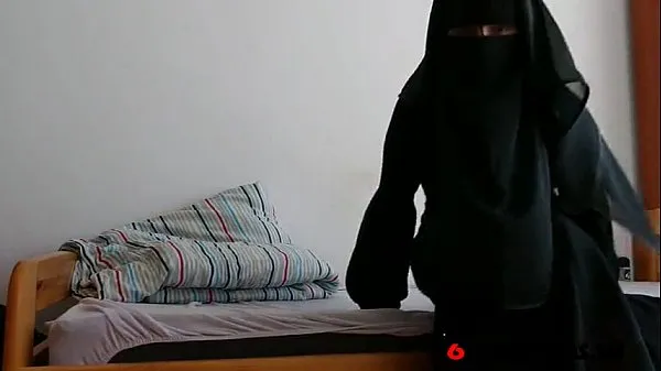 Grote Arab Niqab Solo- Free Amateur Porn Video b4 - 69HDCAMS.US video's in totaal