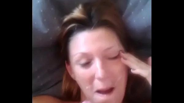 Velikih She loves the feeling cum her face skupaj videoposnetkov