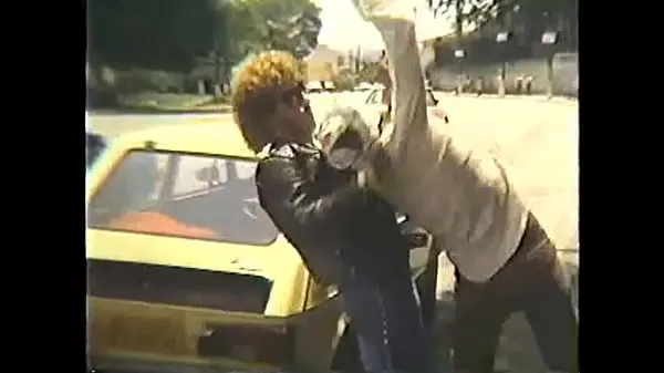 Μεγάλα Girls, Virgins and P... - Oil Change -(1983 συνολικά βίντεο