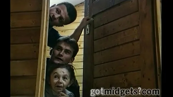 Büyük Threesome In A Sauna with 2 Midgets Ladies toplam Video