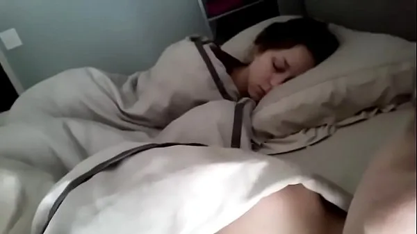 Büyük voyeur teen lesbian sleepover masturbation toplam Video