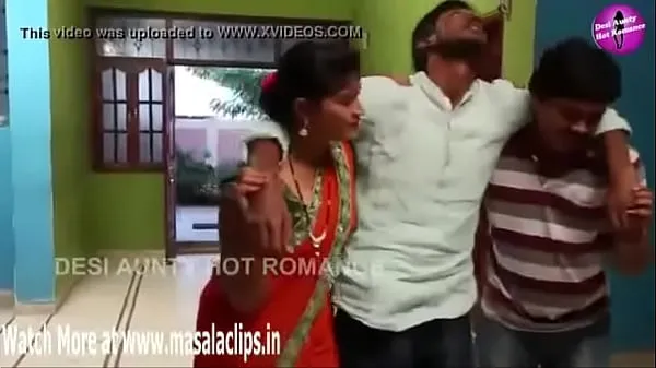 Összesen nagy Desi Aged Bhabhi Sex with Young Guy videó