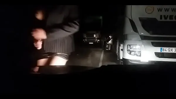 Big pute de parking a routiers total Videos