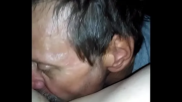 Μεγάλα Licking shaved pussy συνολικά βίντεο