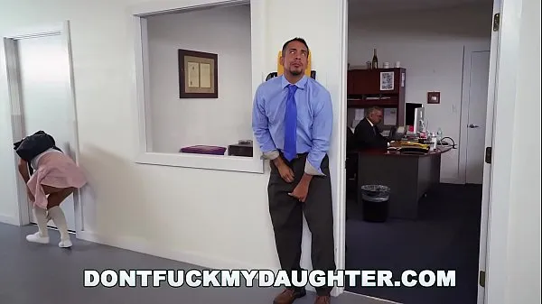 Veľký celkový počet videí: DON'T FUCK MY step DAUGHTER - Bring step Daughter to Work Day ith Victoria Valencia