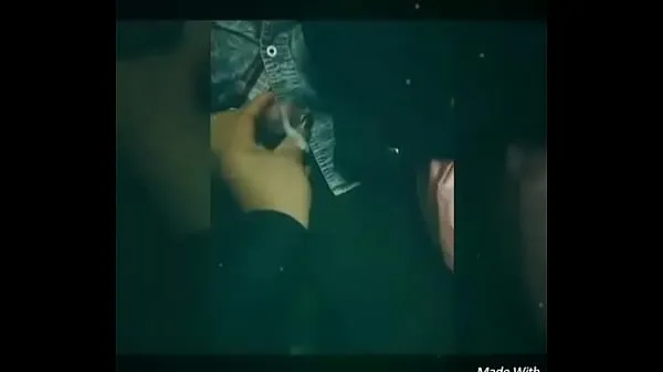 Grandi Masturbating a clinte in the subway video totali