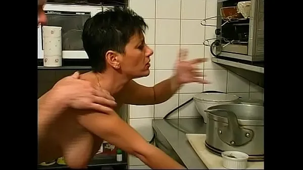 Velká videa (celkem The wife of the bartender has a nice ass to fuck)