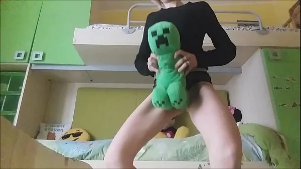 Veľký celkový počet videí: there is no doubt: my step cousin still enjoys playing with her plush toys but she shouldn't be playing this way