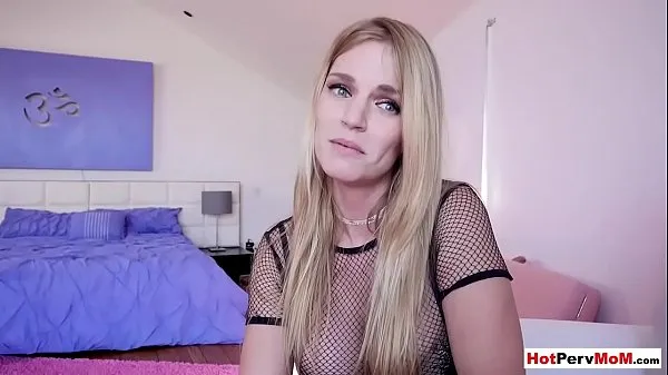 Stora Busty blonde MILF Rachael Cavalli fucked by a neighbor videor totalt
