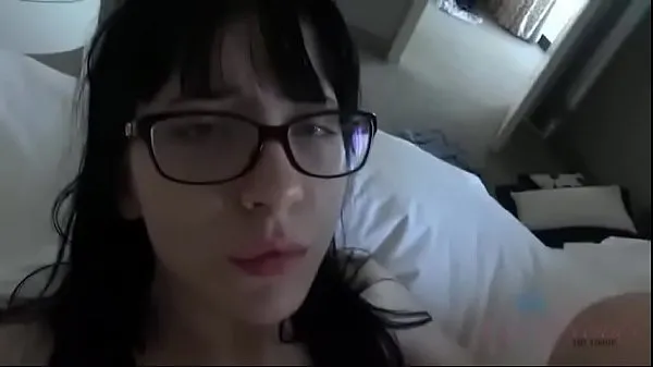 Velikih Goth Charlotte Sarte fucking and sucking in Vegas Hotel Room skupaj videoposnetkov