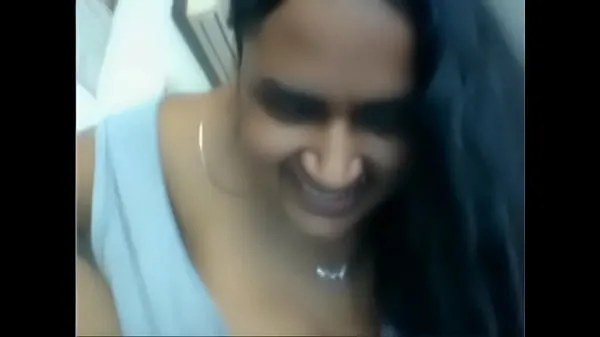 بڑے Indian Mallu Aunty کل ویڈیوز