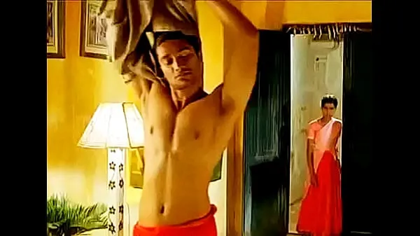 Összesen nagy Hot tamil actor stripping nude videó