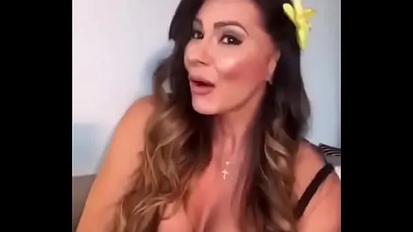 Veľký celkový počet videí: Esperanza Gomez Leaves Porn