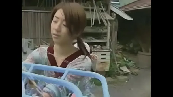 Velikih Japanese Young Horny House Wife skupaj videoposnetkov