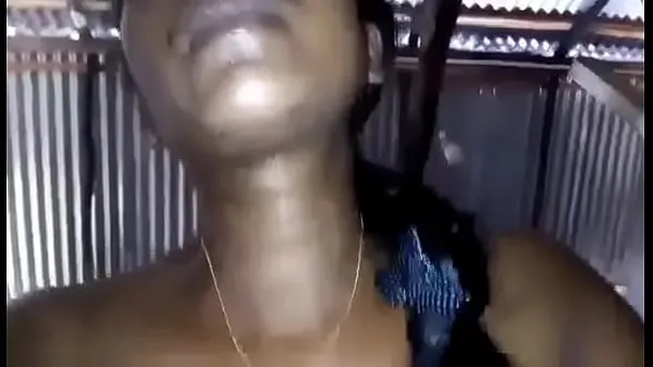 Suuret Priya aunty fucked by young boy videot yhteensä