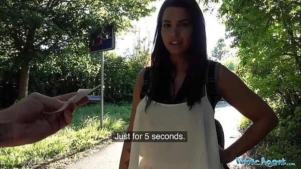 Veľký celkový počet videí: Public Agent Chloe Lamour gets her big boobs jizzed on for cash