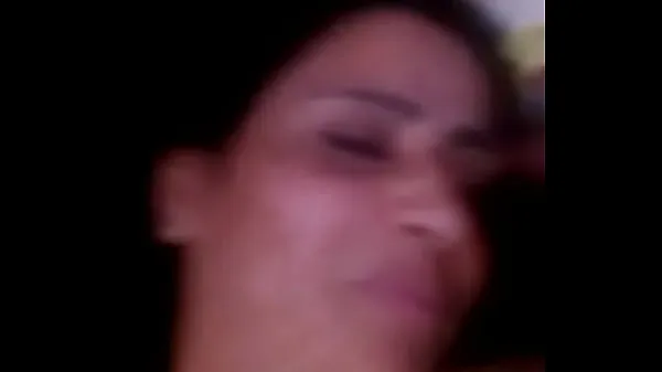 إجمالي kerala housewife leaked video مقاطع فيديو كبيرة