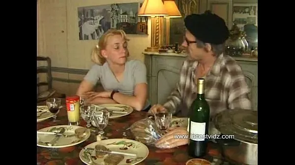 Veľký celkový počet videí: French step father and daughter