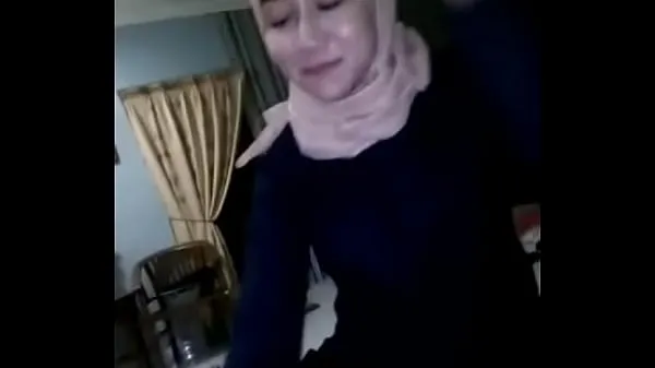 Velikih Beautiful hijab skupaj videoposnetkov