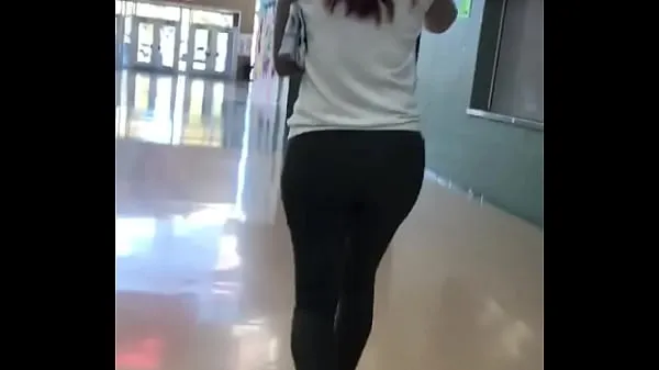 Összesen nagy Thicc candid teacher walking around school videó