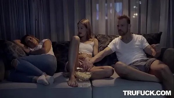 Összesen nagy Family Fucks Tiffany Tatum videó