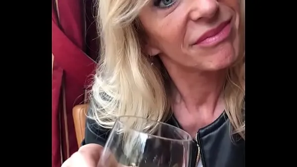 Összesen nagy French MILF Marina Beaulieu having sex with BBC in front of her husband videó