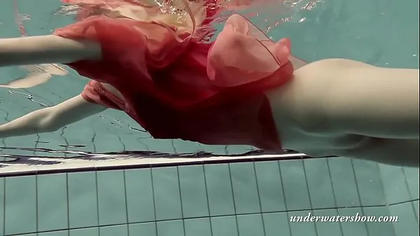 Duża Katya Okuneva underwater slutty teen naked suma filmów