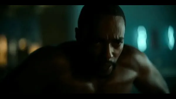 Anthony Mackie Altered Carbon Total Video yang besar