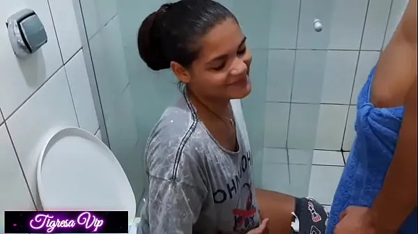 Velikih Tigress is a delicious anal in the bathroom skupaj videoposnetkov