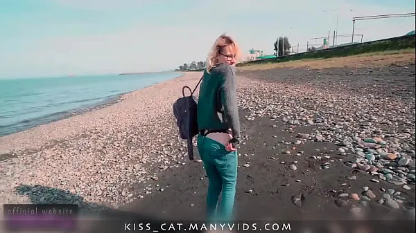 Public Agent fuck Russian Teen in Doggy Under the Bridge with Cum Swallow Jumlah Video yang besar