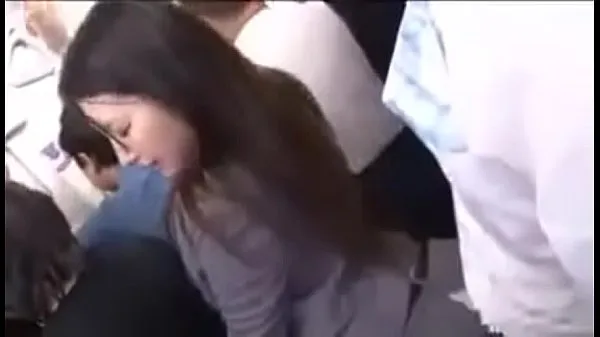 Veľký celkový počet videí: Japanese girl in suit getting fucked on the bus