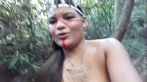 Μεγάλα Tigress Vip disguises herself as India and attacks The Lumberjack but he goes straight into her ass συνολικά βίντεο