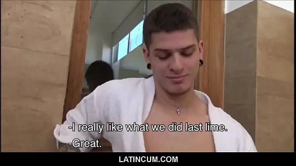 Amateur Latino Stud Andreas Paid Cash For Threesome With Camera Man And Straight Friend POV Jumlah Video yang besar