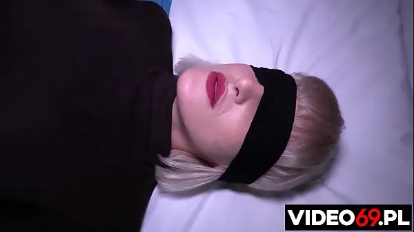 Μεγάλα Polish porn - Short haired blonde curator with big boobs is fucked by three men συνολικά βίντεο