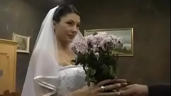 Big bride fucks her father-in-law total Videos