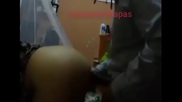 Velikih Married from Chiapas receives cock from behind skupaj videoposnetkov