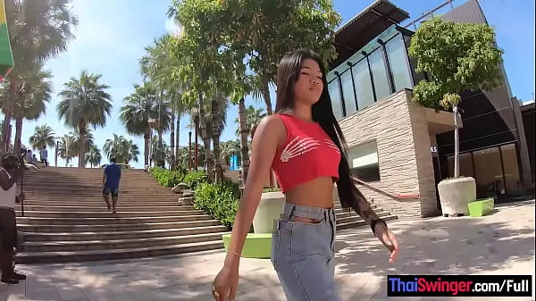 Amateur Thai teen with her 2 week boyfriend out and about before the sex Total Video yang besar