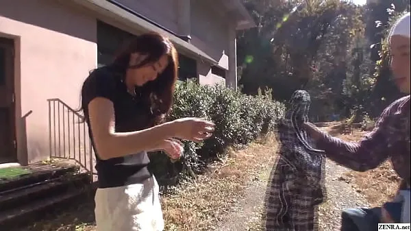 Összesen nagy Japanese MILF Maki Hojo uncensored public nudity videó