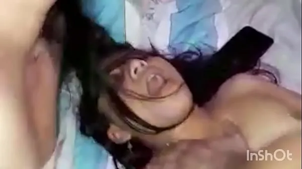 Tổng cộng Enjoying a delicious orgy that delights with my friend from school for years video lớn