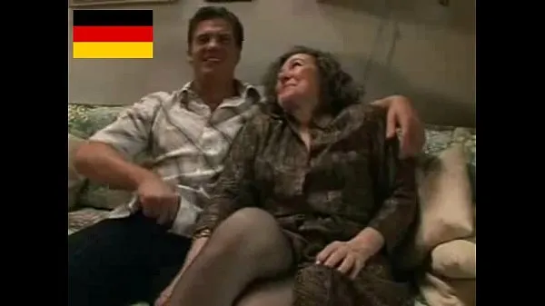 German Granny Jumlah Video yang besar