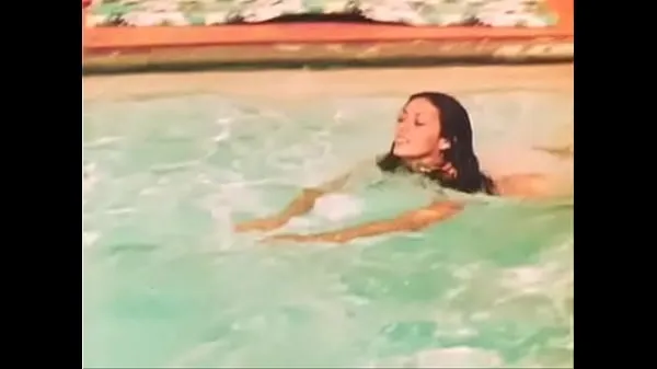 Veľký celkový počet videí: Young, Hot 'n Nasty Teenage Cruisers (1977