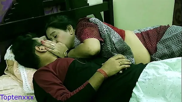 Velikih Indian Bengali Milf stepmom teaching her stepson how to sex with girlfriend!! With clear dirty audio skupaj videoposnetkov