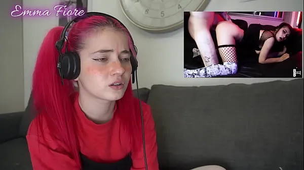Big Petite teen reacting to Amateur Porn - Emma Fiore total Videos