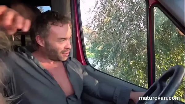 His first Mature Pussy in a Van Total Video yang besar