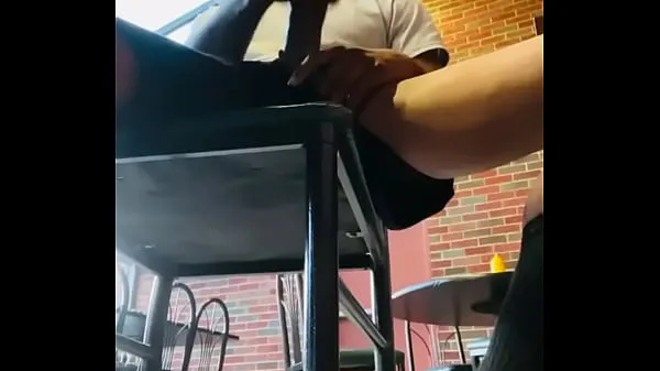 Big EddiebiggD jerking in restaurant total Videos