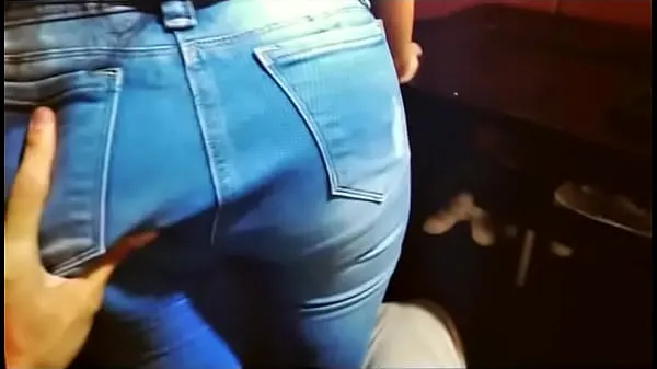 Grote Blue nail polish. Sexy indian college girlfriend in tight blue jeans and sexy blue nails strokes her boyfriend big penis and wants his semen (Clear hindi Audio video's in totaal
