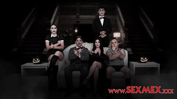 Store Addams Family as you never seen it videoer i alt
