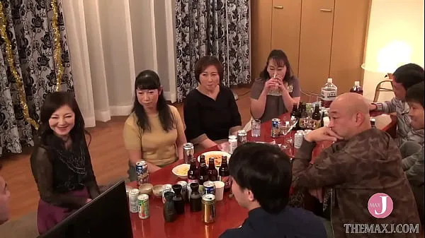Fifty-Year-Olds Only! Mature divorced women party orgy sex - Intro Jumlah Video yang besar